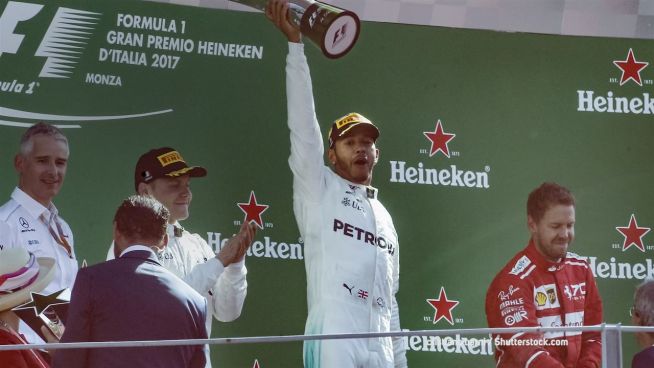 Gibt Lewis Hamilton Gas? Rennen auf dem Musikmark